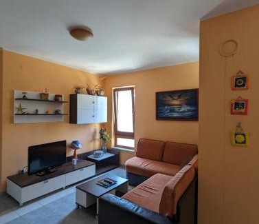 Porat Apartamento | Krk Island Dream: Harbor Walk and Panoramic Views
