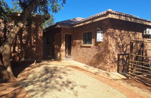 Marloth Park Casa | Krokodil Rus
