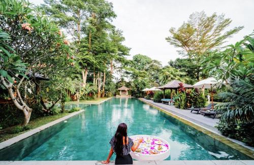 Banjar Semer Complejo | Kropak Canggu