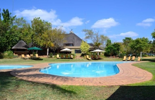 Hazyview Chalet De Esquí | Alojamiento de lujo en un galardonado complejo de golf cerca del parque Kruger