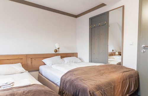 Ambroz pod Krvavcem Casa | Krvavec Quadruple room 2