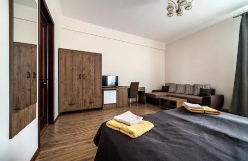 Prospekt Svobody Hotel | Kryva Lypa
