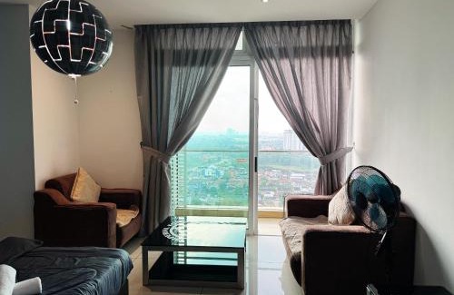 Taman Century Apartamento | KSL City D'Esplanade Apartment