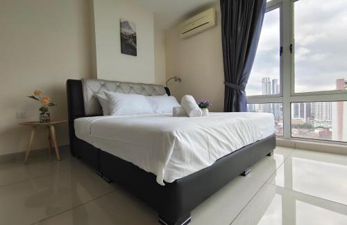 Taman Century Apartamento | KSL City Mall 3BR@7-8pax Private Lift & City view+WIFI