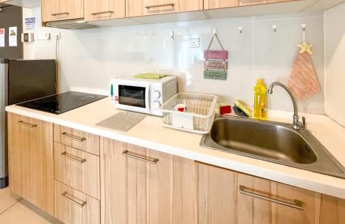 Taman Century Apartamento | KSL Mall 8-12 pax, 65 inc TV Nflix ,HBO , Bathtub High floor