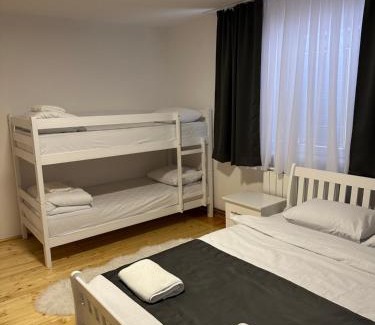 Vlasenica Casa | Kuća Marinković