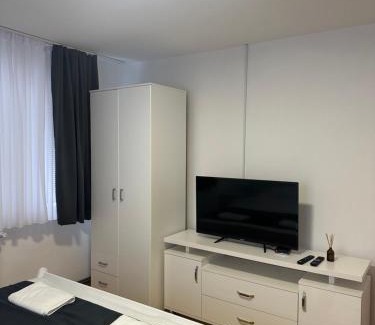 Vlasenica Casa | Kuća Marinković