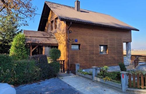 Josipdol Casa | Kuća za odmor ANAMARIJA