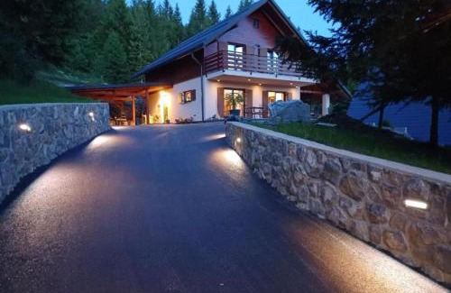 Ravna Gora Chalet De Esquí | Kuća za odmor Aria