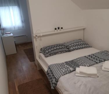 Brinje Casa | Kuća za odmor IVA