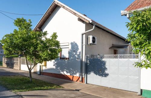 Vukovar Apartamento | Kuća za odmor Mali vikend u Vukovaru