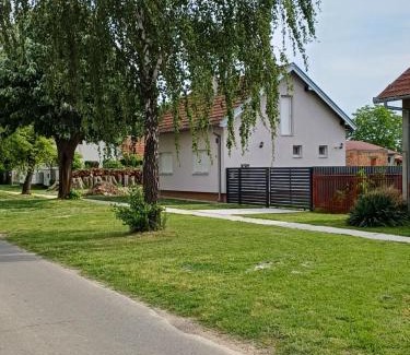 Borovo Casa | Kuća za odmor MIRA Vukovar