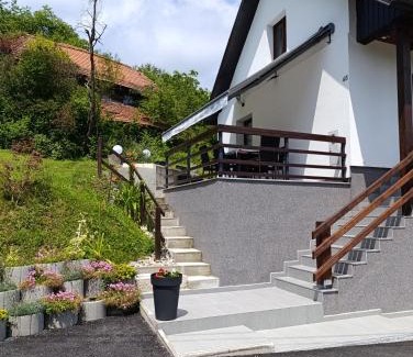 Ozalj Apartamento | Kuća za odmor Obitelj Kušan