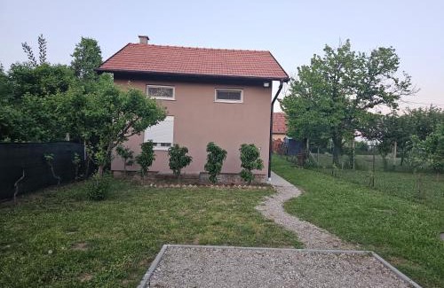 Vukovar Casa | Kuća za odmor Sweet Home