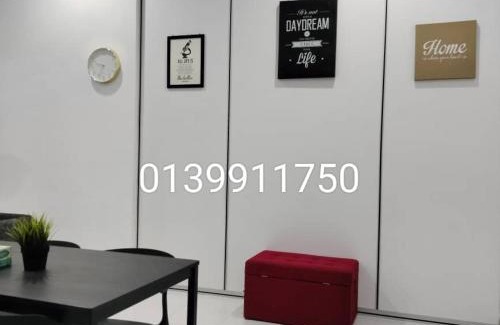 Kampung Gong Pipit Casa | KUALA TERENGGANU GUESTHOUSE-FREE WIFI-NEAR NASI DAGANG ATAS ToL-UNIT A-1 BILIK AIRCOND 2 BILIK KIPAS