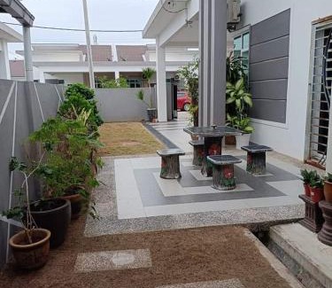 Kuantan Casa | Kuantan Nadira Suite Homestay