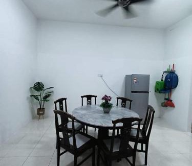 Kuantan Casa | Kuantan Nadira Suite Homestay