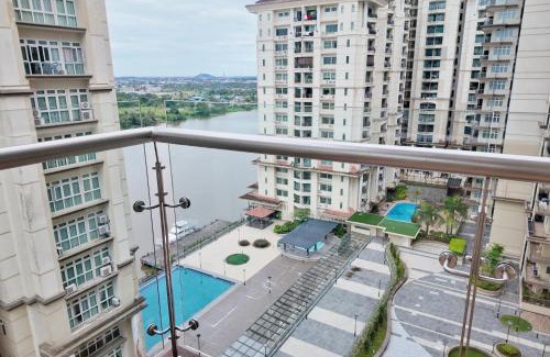 Kuching Apartamento | Kuching City Riverine Diamond by Bed and Brew Staycation