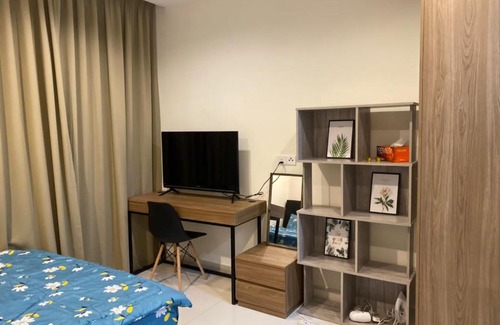 Batu Lintang Apartamento | Kuching Kozi Square Homestay Apartment