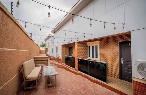 Ado Ekiti Apartamento | Kudis Royal Apartments