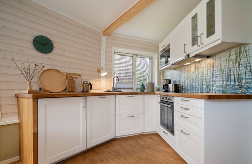 Muritz Casa | Kugelhaus Südkugel on Lake Tollensesee - Exclusive vacation home for 2-4 guests