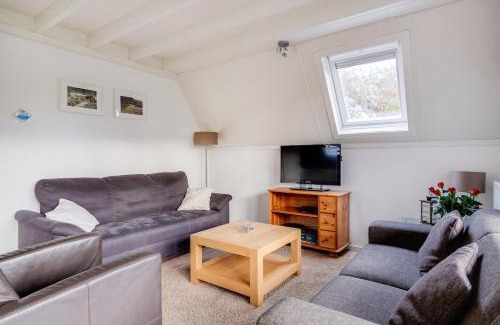 Zwiggelte Casa | Kuifeend I Chalet met Modern Interieur