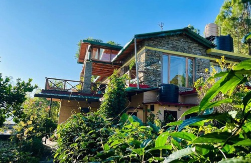 Almora Casa | Kumaoni Roots
