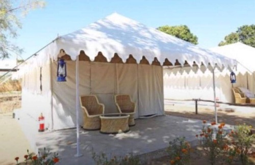 Naini Cabaña | KUMBH CAMP OM