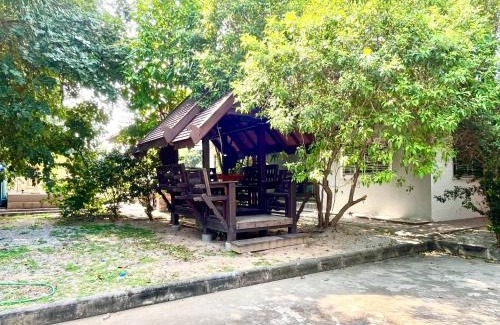 Nong Pla Lai Casa | Kunaeng ครัวกันเอง รีสอร์ท