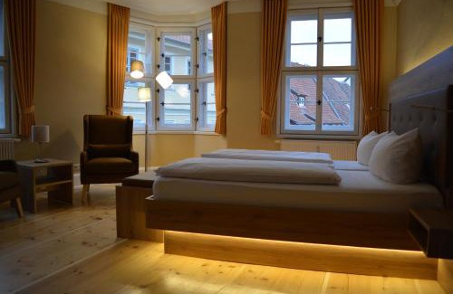 Quedlinburg Casa | Kunsthaus mit Frühstück im Hotel Theophano