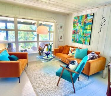 Skiptvet Municipality Casa | Kunstnerhytte med panoramautsikt på Furuholmen