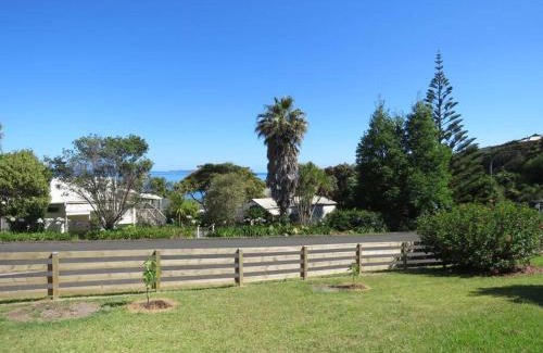 Coopers Beach Casa | Kupe Cottage on Coopers Beach