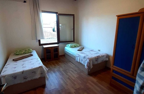 Ayvalik City Center Hotel | Kural Pansiyon