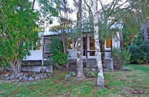 Pokura Pa Cabaña | Kuratau - Kuratau Bach