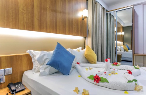 Maafushi Hotel | Kuredhi Beach Inn