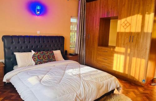 Kenya Casa | Kuriahs FarmHouse