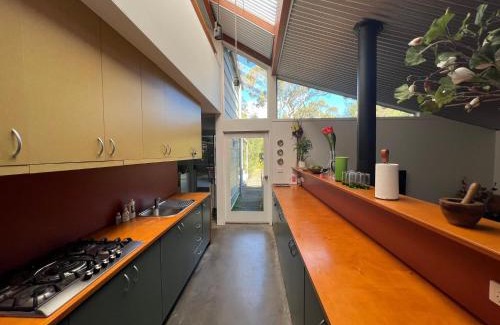 Vincentia Casa | Kurrambin! - Vincentia Free Wi-Fi & Linen - 300m From the beach