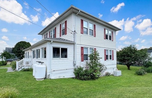 York Beach Casa | Kurtz Cottage - Y856 Brought to you by GetAway Vacations