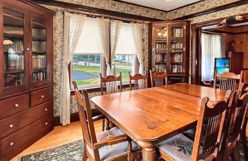 York Beach Casa | Kurtz Cottage - Y856 Brought to you by GetAway Vacations