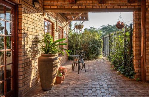 Ga-Segonyana Hotel | Kuruman Inn