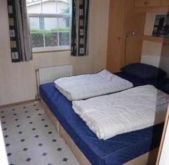 Groede Chalet De Esquí | Kustverhuur, Groede, Paarlhof 37