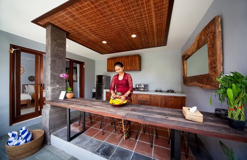 Sunset Road Cama Y Desayuno | Kusuma Villa Seminyak