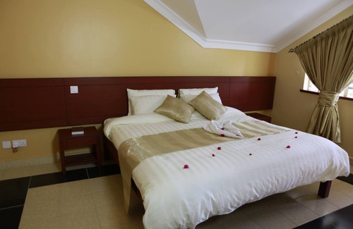 Athi River Hotel | Kusyombunguo Hotel Lukenya