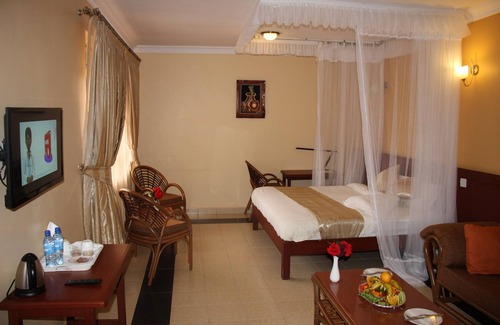 Athi River Hotel | Kusyombunguo Hotel Lukenya
