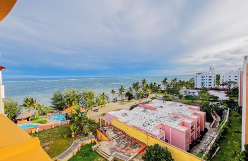 Shanzu Apartamento | Kuzuri Kwetu Beachfront Apartments