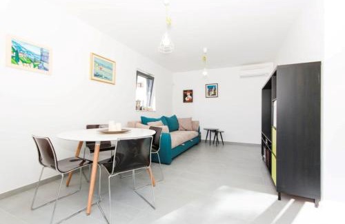 Icici Apartamento | Kvarner Vista Apartment Hana