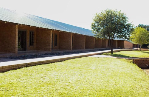 Limpopo-Lipadi Private Game Reserve Cabina | Kwadiwa Ranch
