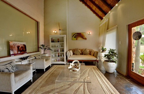 Leeupoort Cabina | Kwafubesi Tented Safari Camp