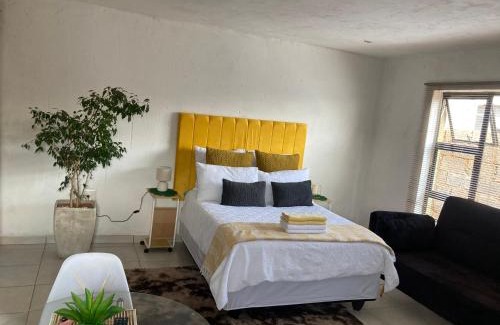 Greater Johannesburg Metropolitan Area Casa | KwaSihle Guesthouse
