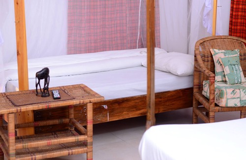 Mwanza Hotel | KWATUNZA BEACH LAND, ES EL MEJOR HOTEL QUE OFRECE ALOJAMIENTO Y TODO.